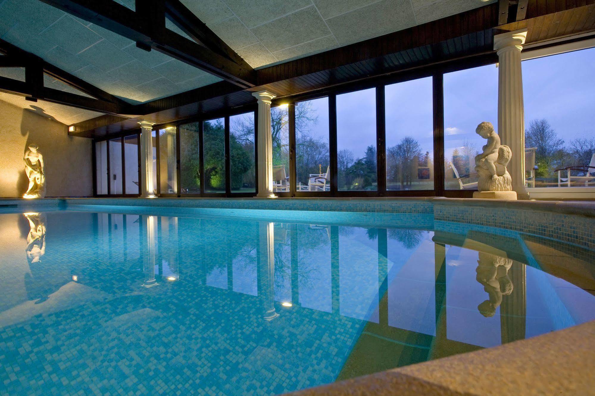 Relais Du Bois Saint Georges - Hotel De Charme Сент Екстериор снимка